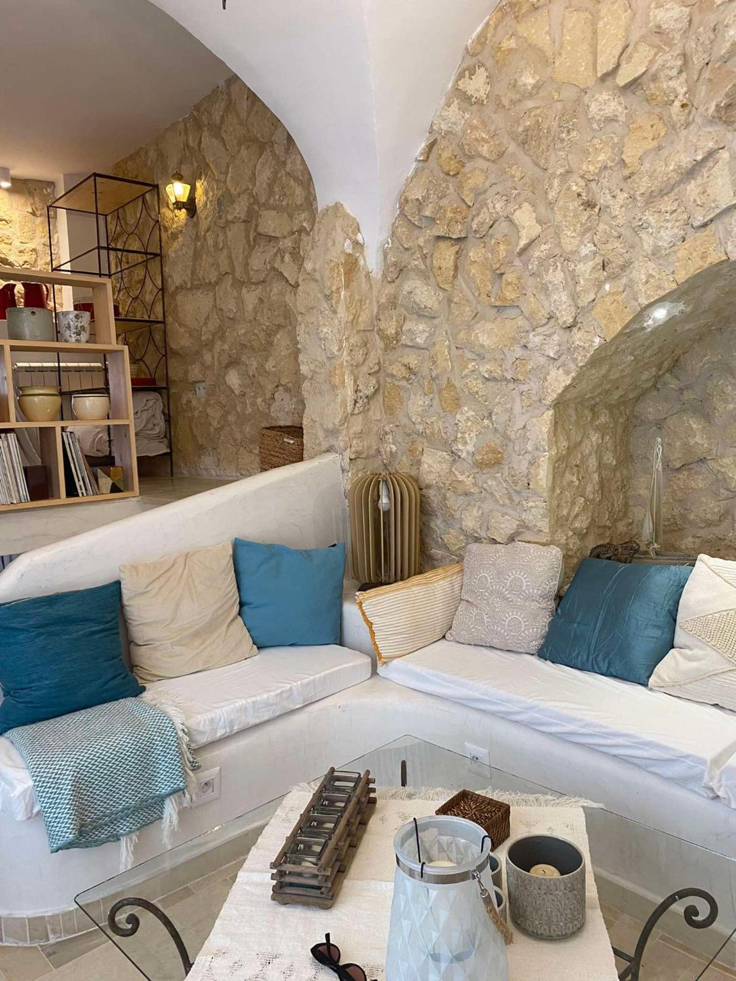 Artgohomes الحمامات المظهر الخارجي الصورة